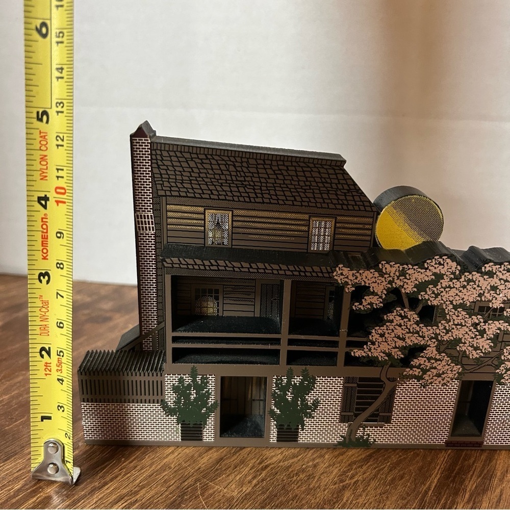 Shelia Collectible Wood House 1996 King's Tavern Natchez Mississippi Decor - Picture 5 of 5